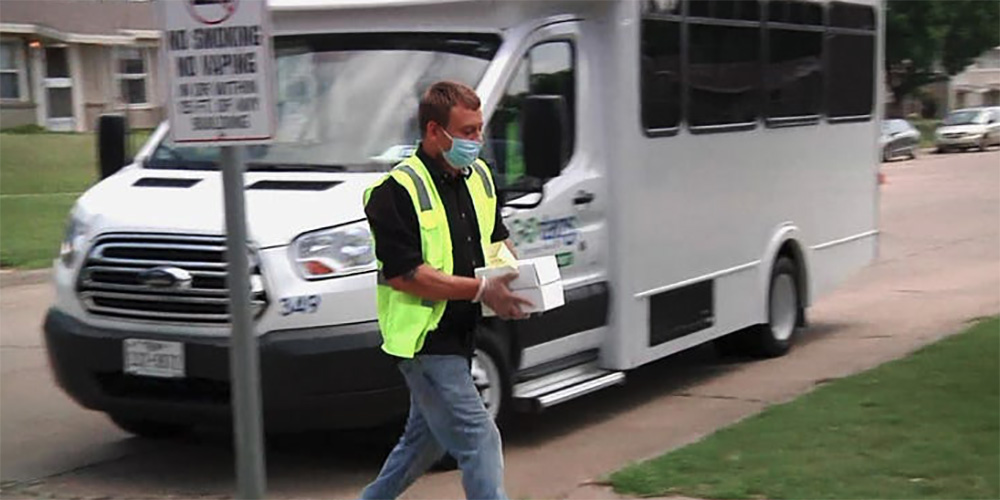 Transdev/TAPS Paratransit Partners With Meals On Wheels Bringing Food To Needy