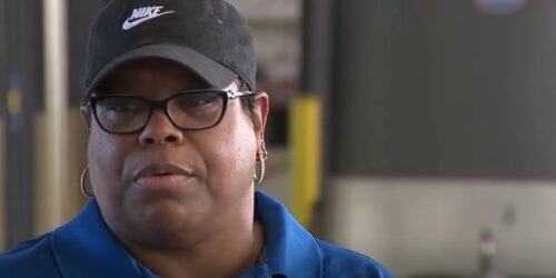 Milwaukee Streetcar Operator Charlet Simmon Honored As A Hero